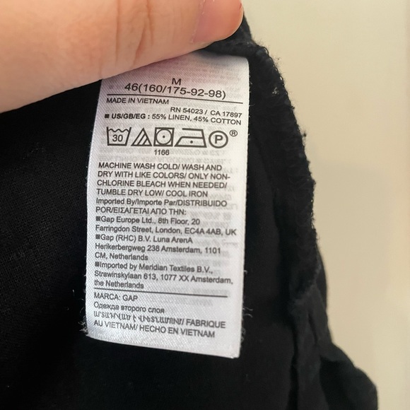 GAP The Easy Shirt in Linen - Picture 3 of 3